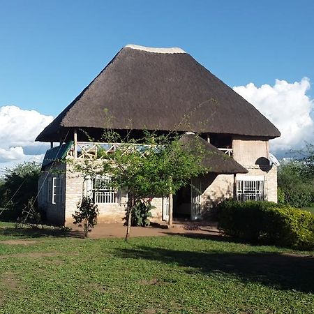 Engiri Game Lodge And Campsite Katunguru エクステリア 写真